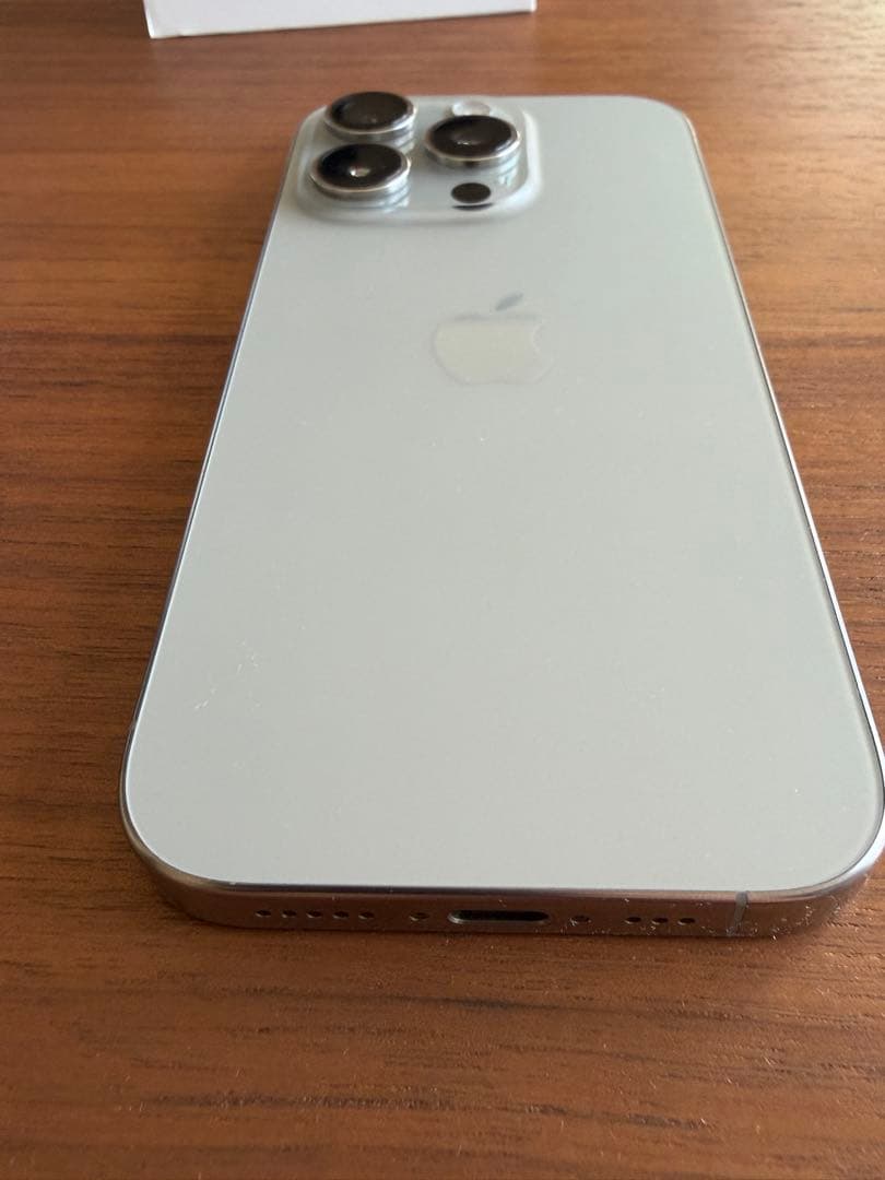 iPhone 16 Pro 256GB SIMフリー 美品 箱あり