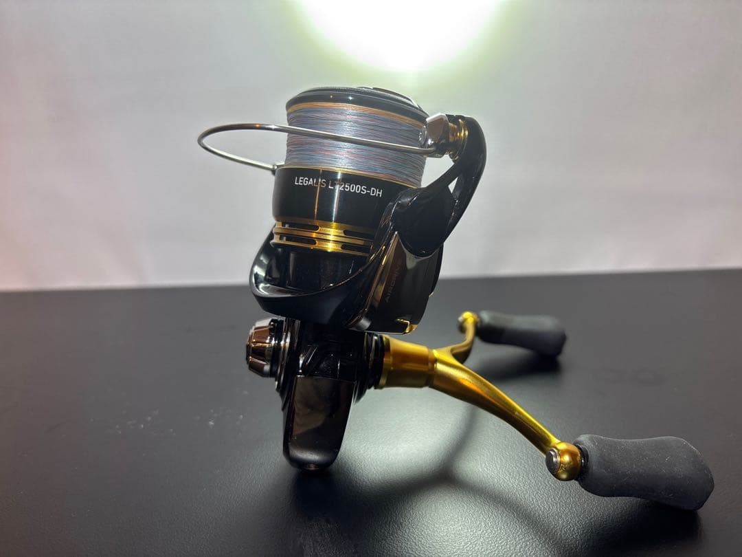 【匿名配送】ダイワ 23レガリス LT2500S-DH【一度のみ使用、実釣果有】