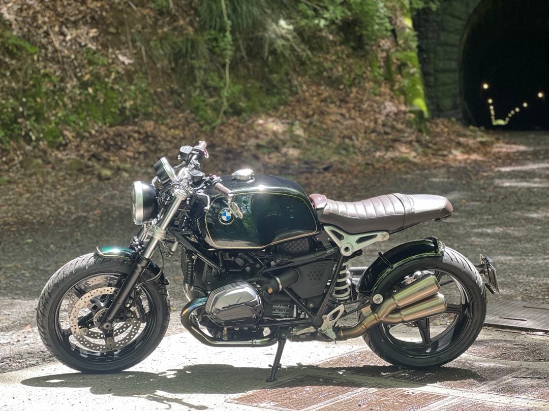 UNIT GARAGE製チタンマフラー　 R nineTシリーズ用