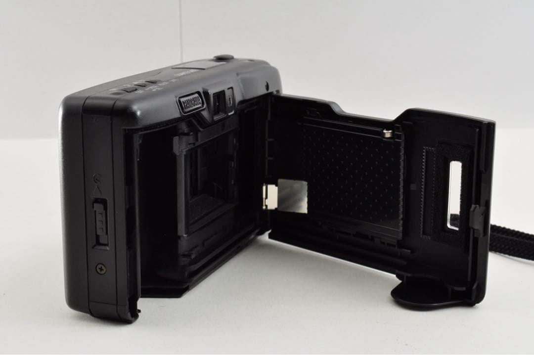 美品⭐︎動作確認済　ニコン Nikon AF600 コンパクトフィルムカメラ