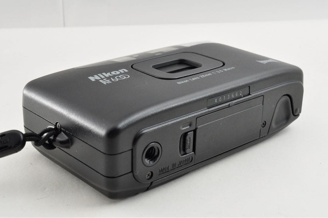 美品⭐︎動作確認済　ニコン Nikon AF600 コンパクトフィルムカメラ