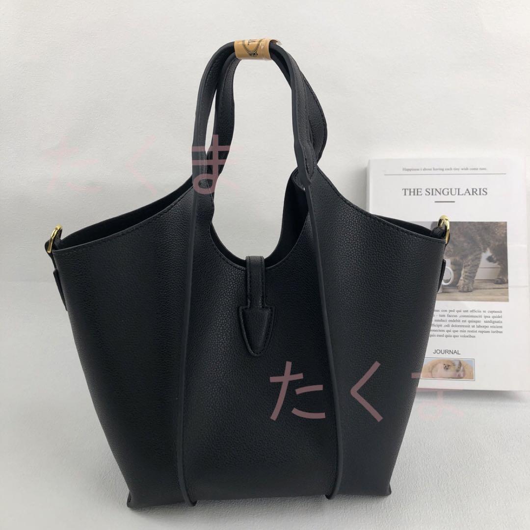 トッズ ショルダーバッグ ブラック