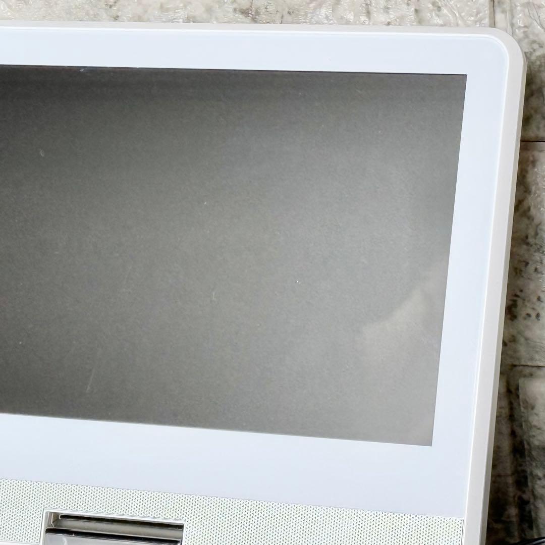 東芝 9インチポータブル・ブルーレイプレーヤー SD-BP900S