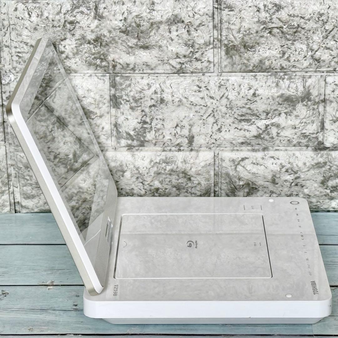 東芝 9インチポータブル・ブルーレイプレーヤー SD-BP900S