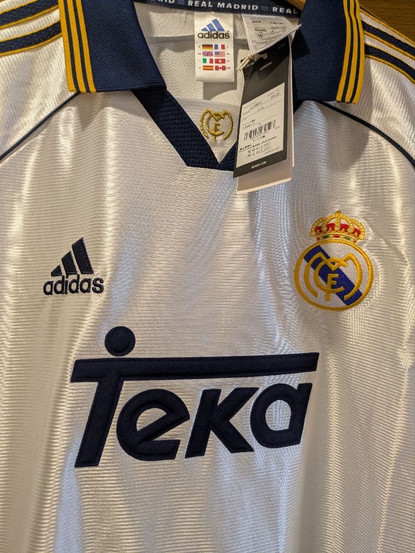 国内正規品【新品未使用】レアル・マドリード 99/00 復刻ホームユニフォーム