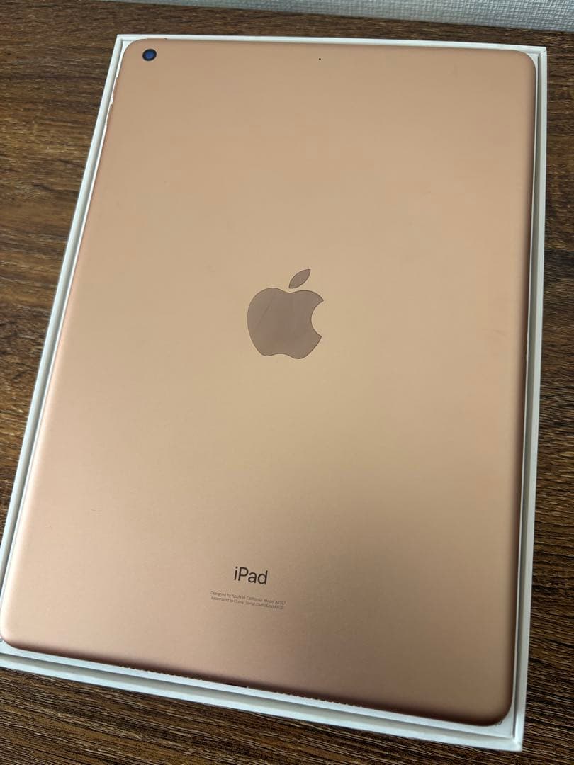 【美品】iPad7 第7世代 32GB 本体 Gold Wi-Fi
