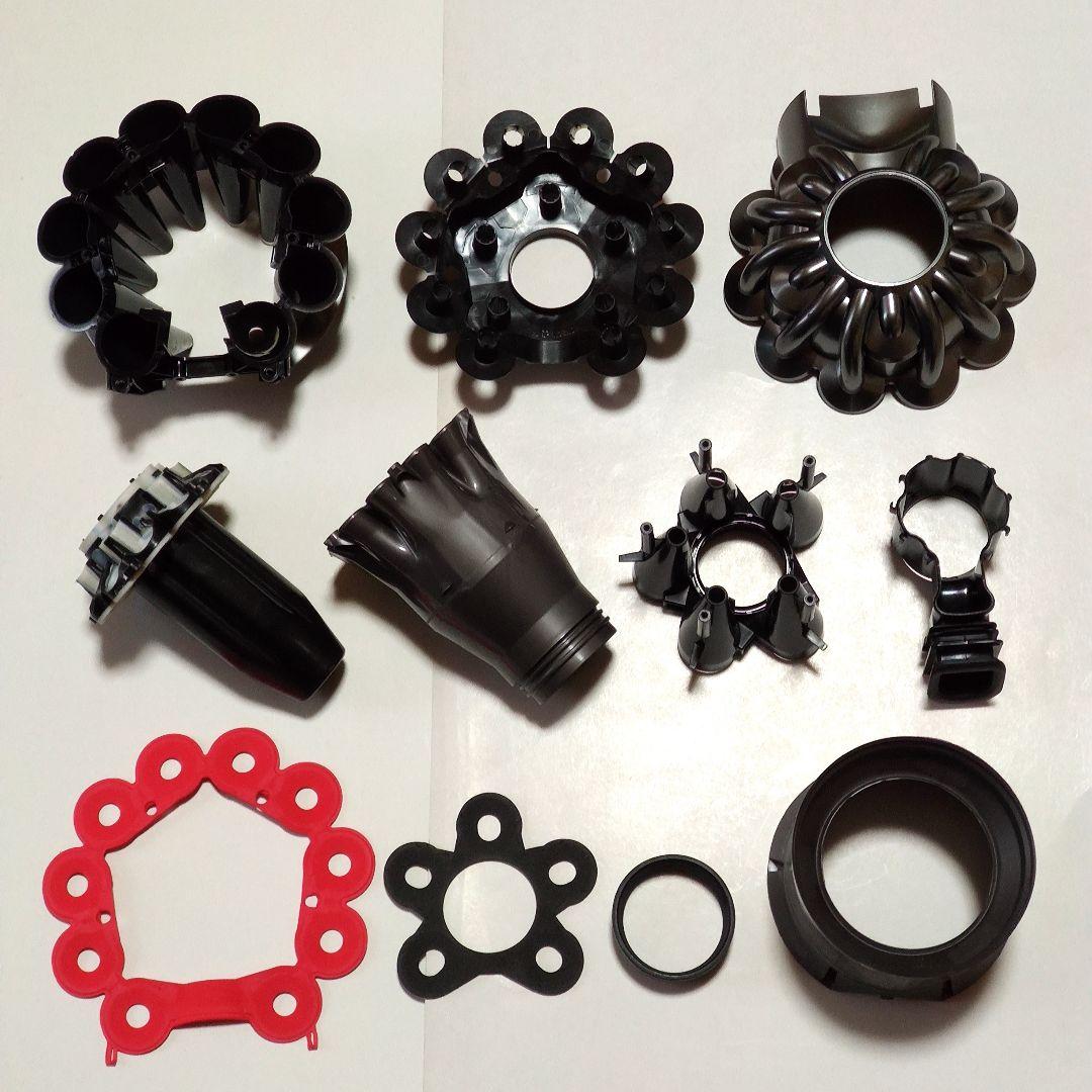 ダイソンSV10 V8掃除機＋マキタ18vアダプターセット 分解清掃済み 動作品