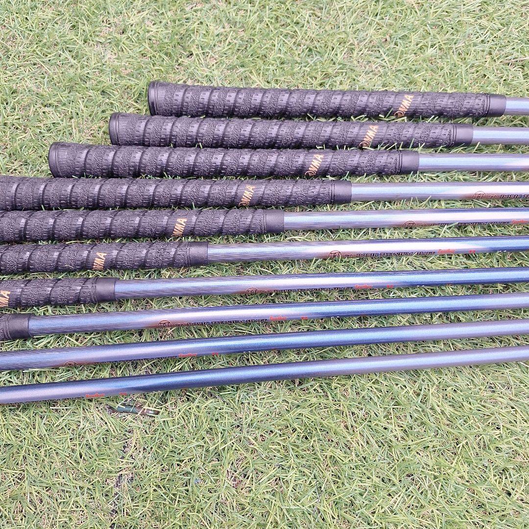 本間ゴルフ…ツインマークスフェザー&フェザーアイアンセット