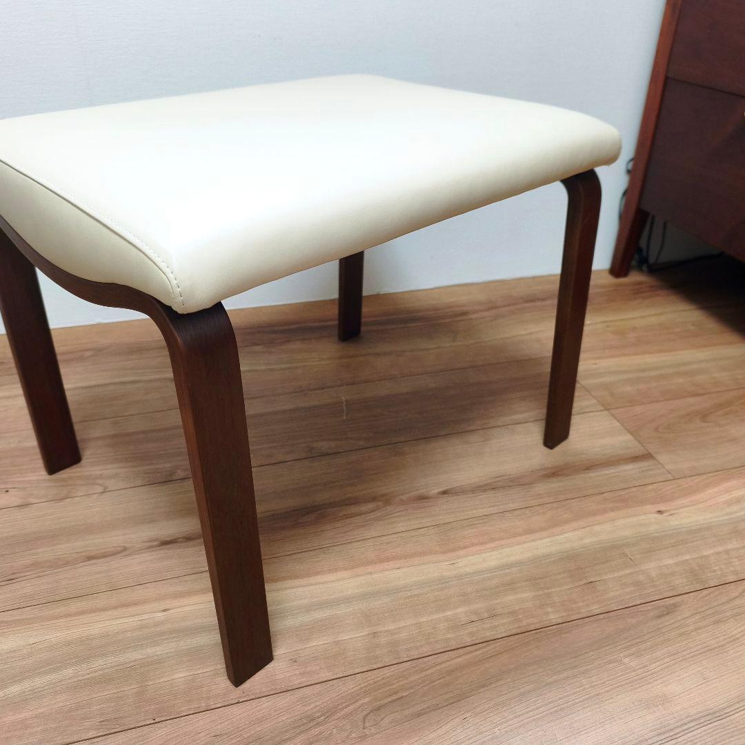 美品 カンディーハウス ライナス リビング ハイバックチェア&スツール(2/2)