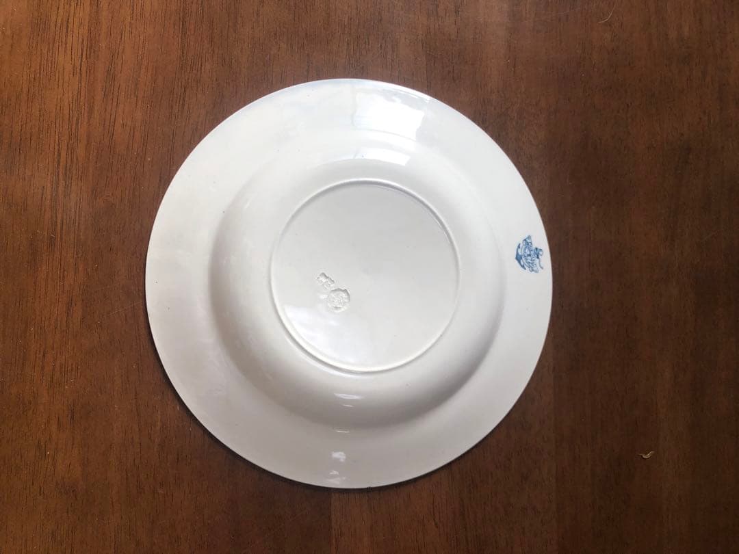 グスタフスベリ オーレンスド　カモメディーププレート23cm