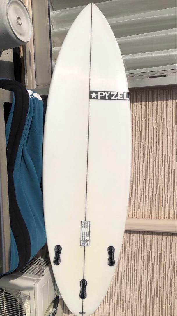 PYZEL THE GHOST ショートボード