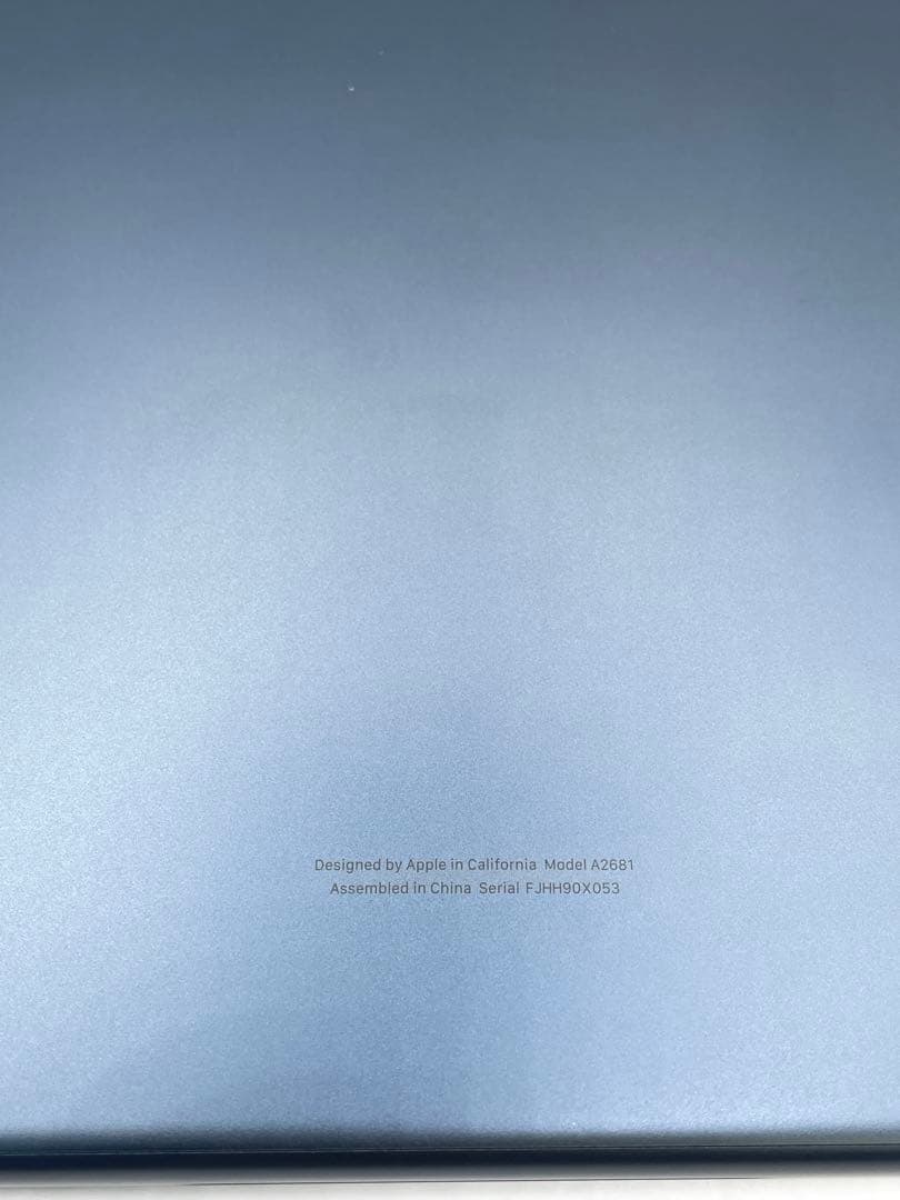 MacBook Air 2022 M2 ( 24GB /1 TB ) 中古品