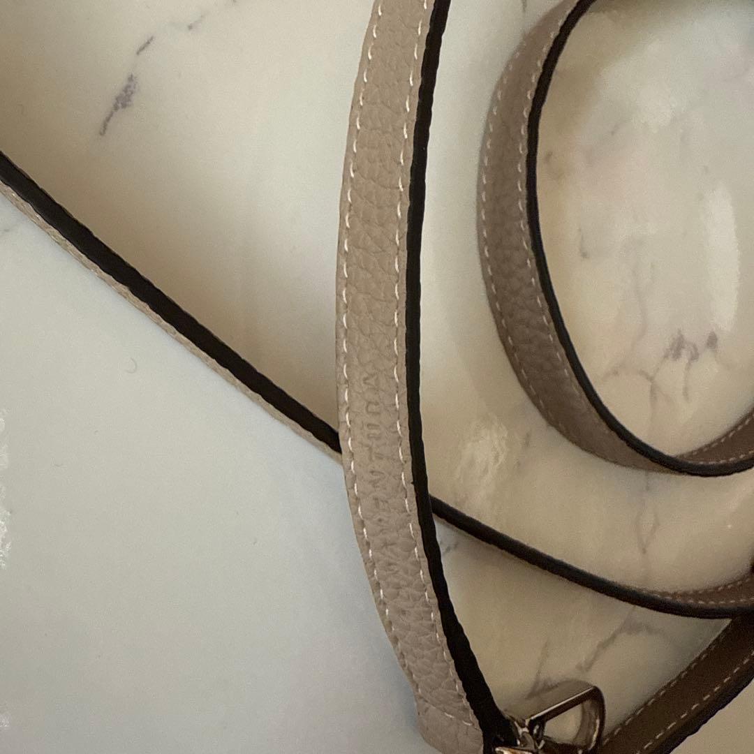 大野詩織 ボナベンチュラ❤️スマホショルダーストラップ　しいちゃんコラボ