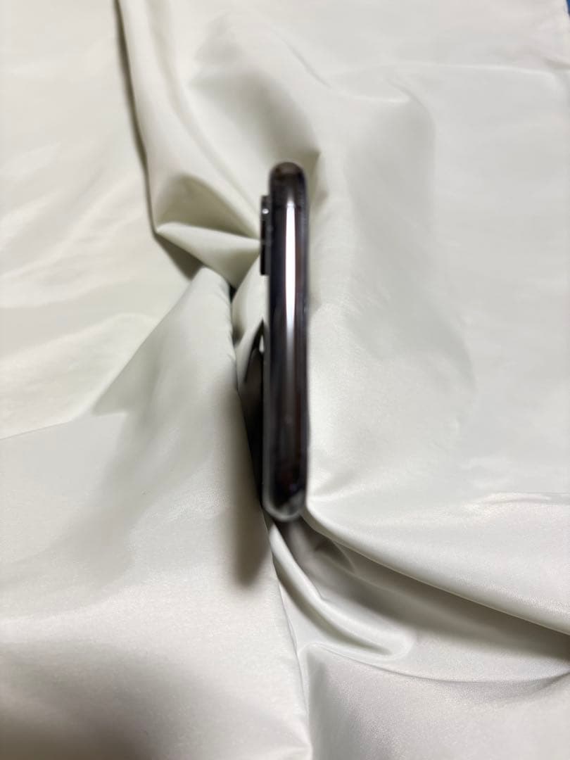 Apple iPhone XS 64GB 岸田太郎