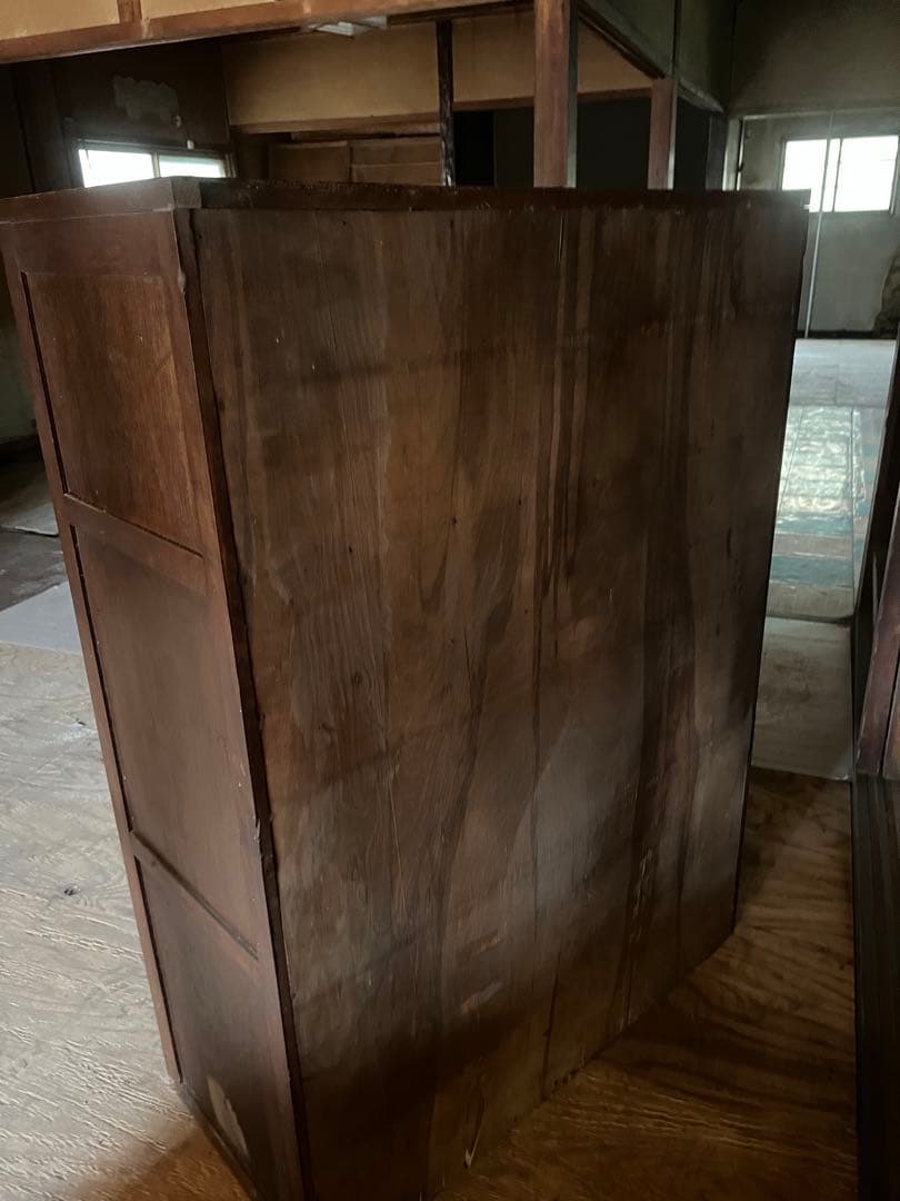 アンティーク家具　タンス