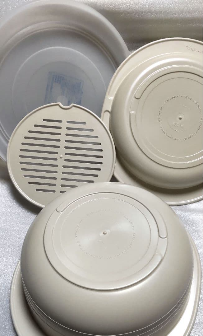 【希少品】タッパーウェア ウルトラ２１ キャセロール　 4点セット