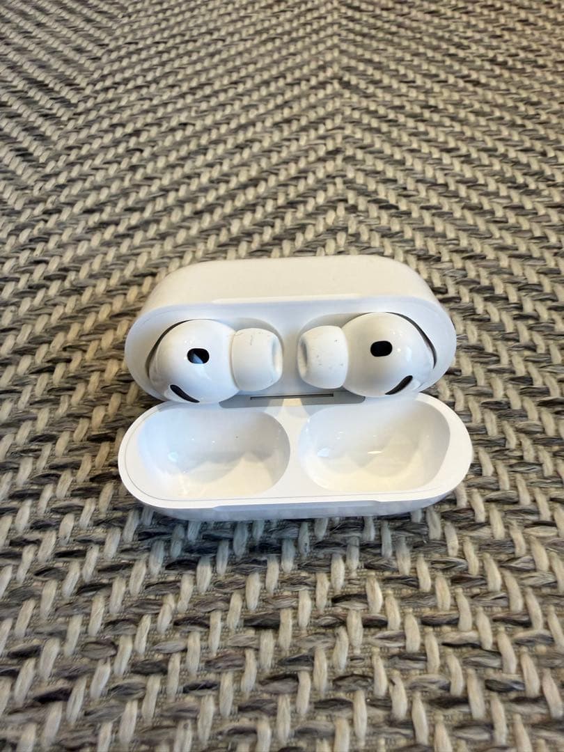 イヤホン AirPods Pro 3 MFHP4J/A