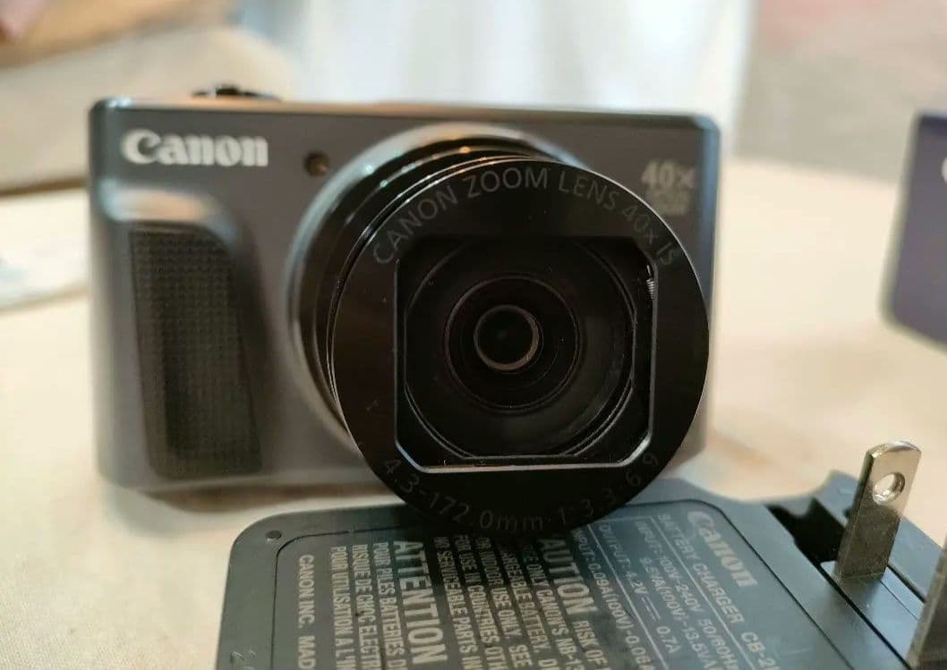 美品　canon Power Shot sx720hs