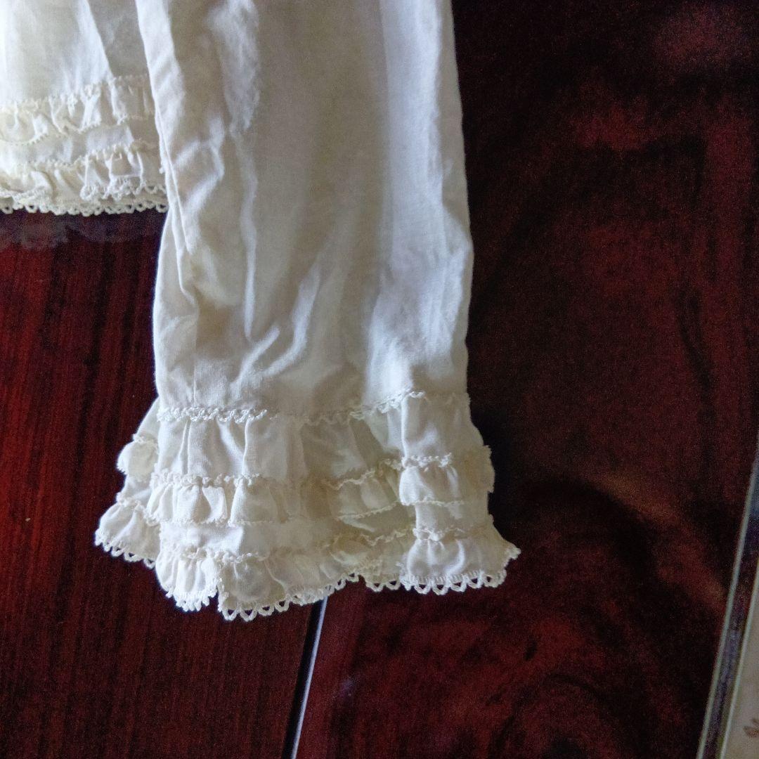 ☆ピンクハウス☆アイボリー レース装飾 フリル付き長袖ブラウスです❣