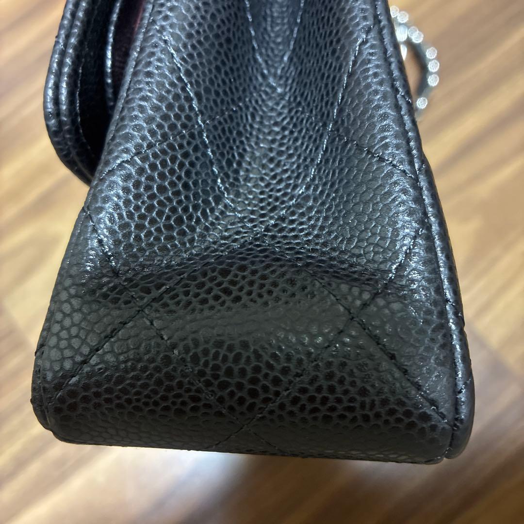 ブラック キルティング ショルダーバッグ　ノベルティ　レアなシルバー金具