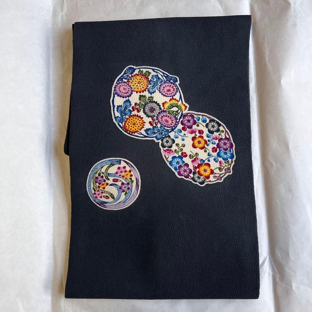 知念貞男　琉球紅型　九寸名古屋帯　竺仙鑑製