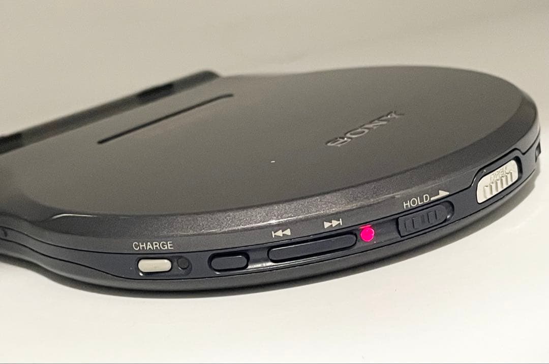 ジャンク　外観美品　SONY D-777 Discman CDプレーヤー