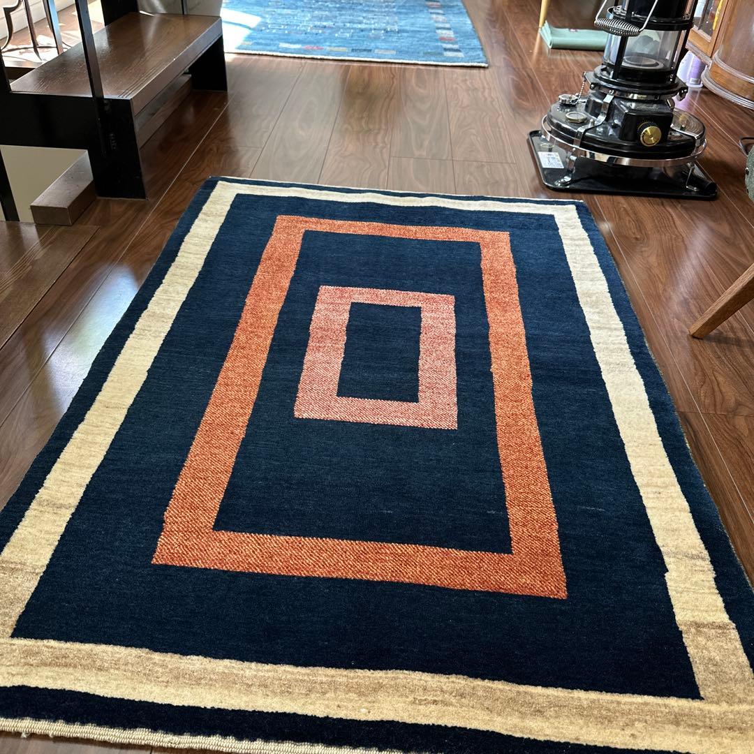 ペルシャ絨毯　リズギャッベ