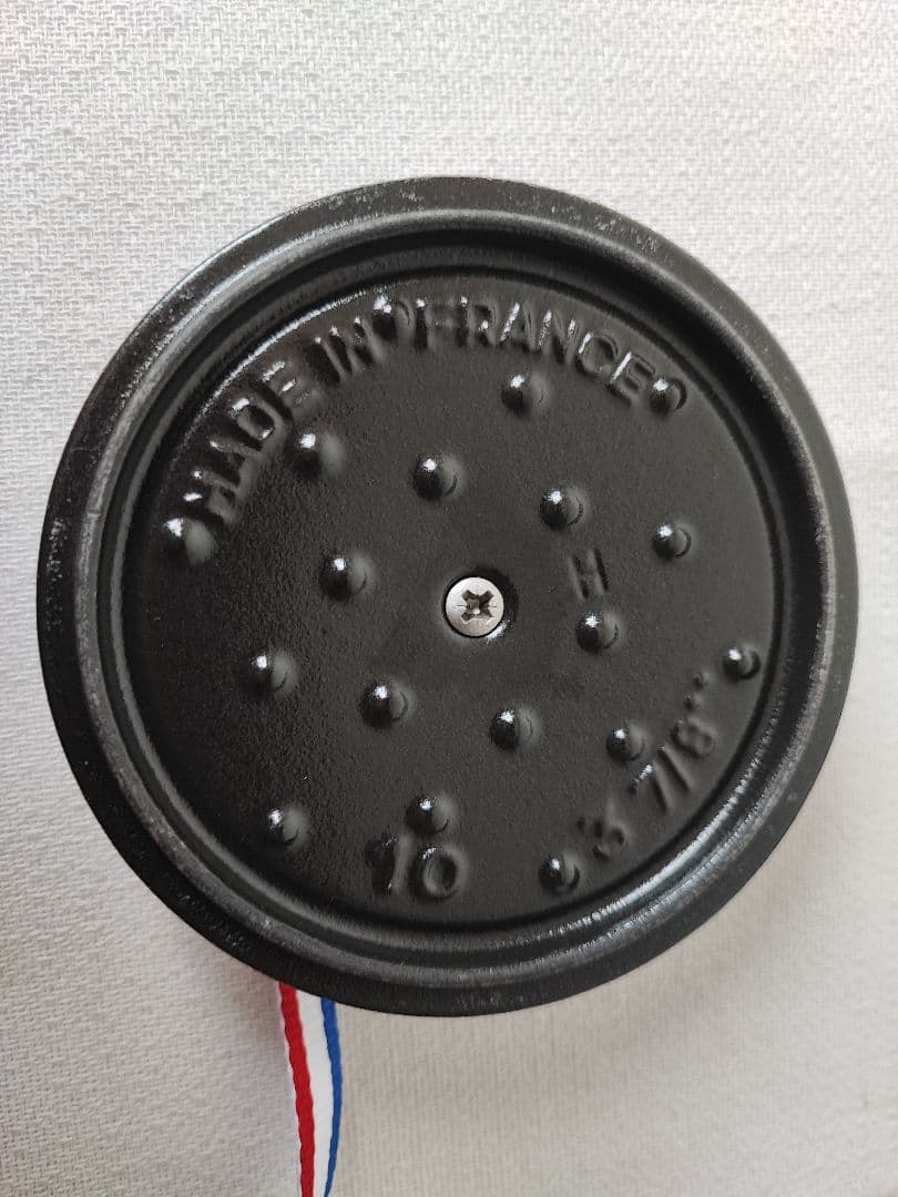 staub　ピコ ココット ラウンド ブラック 10