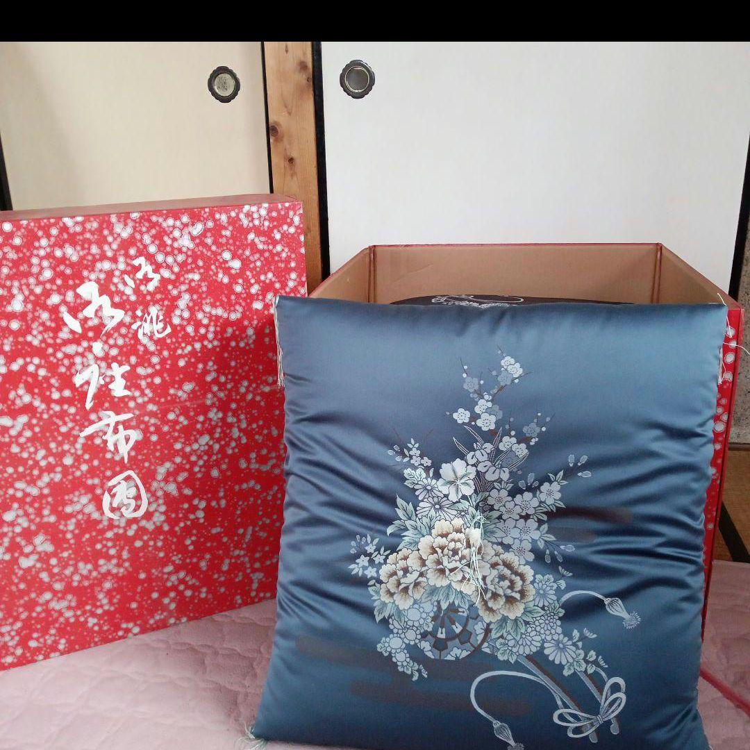 7::::::::::::: 新品未使用 高級 婚礼 座布団 房付き 5枚セット