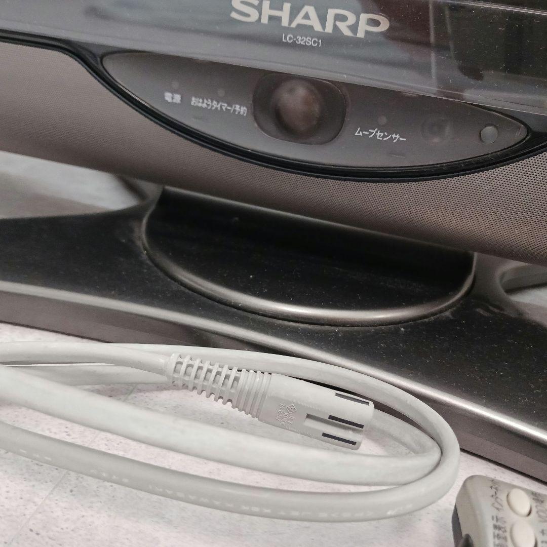 アンテナケーブル，液晶カバー付SHARP液晶テレビ LC-32SC1 32インチ