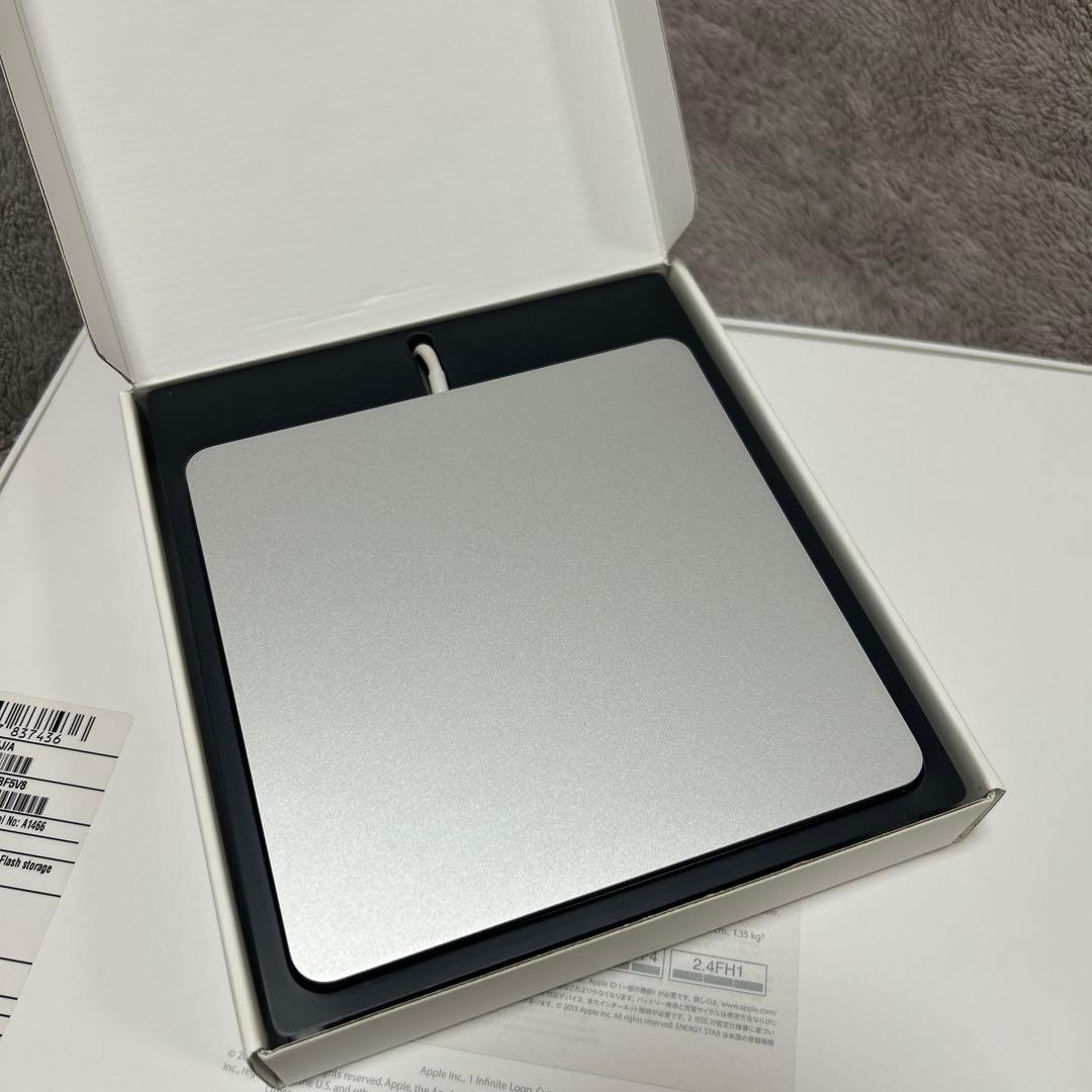 Apple MacBook Air2012年本体　外付けDVDドライブ　純正