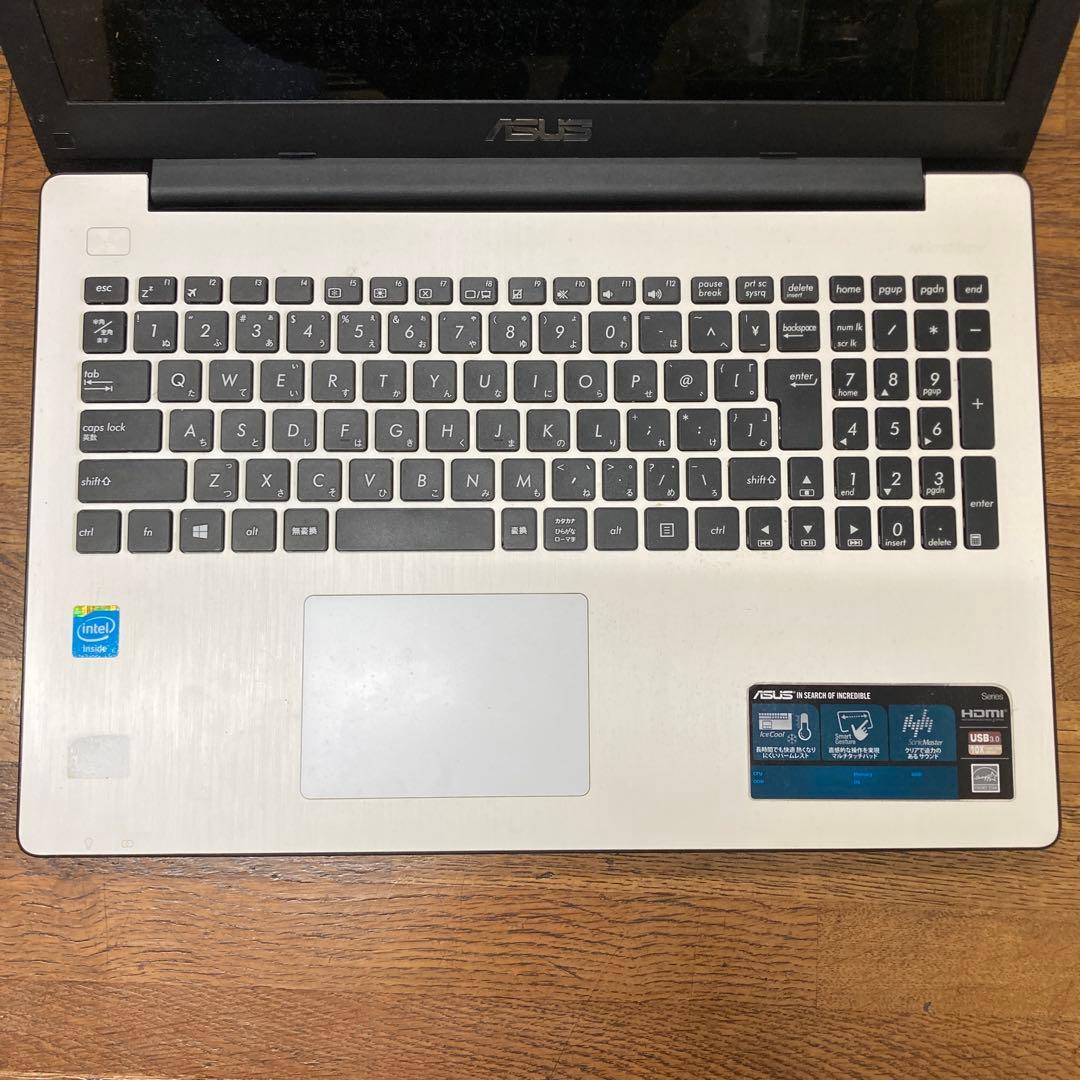 ASUS ノートPC X553M