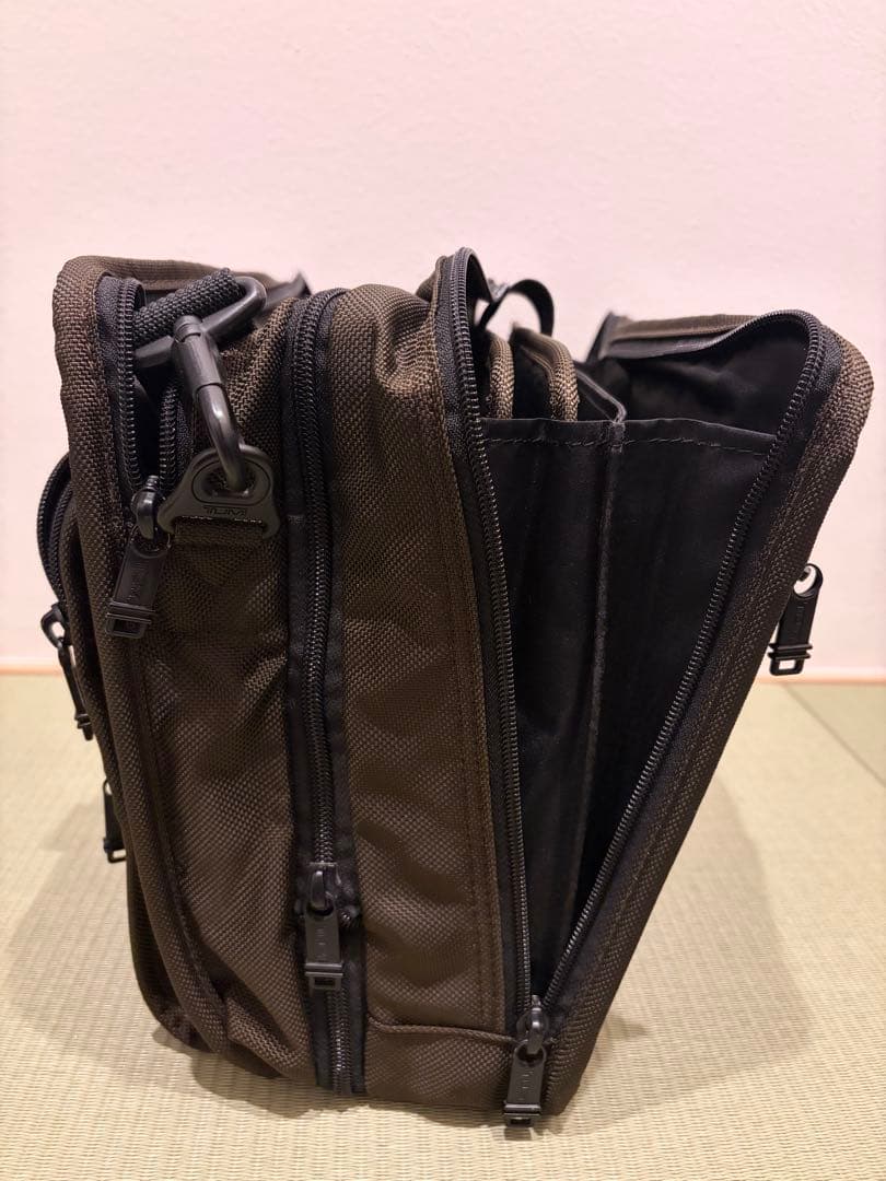 TUMI 26141B4 エクスパンダブル オーガナイザー ブリーフケース