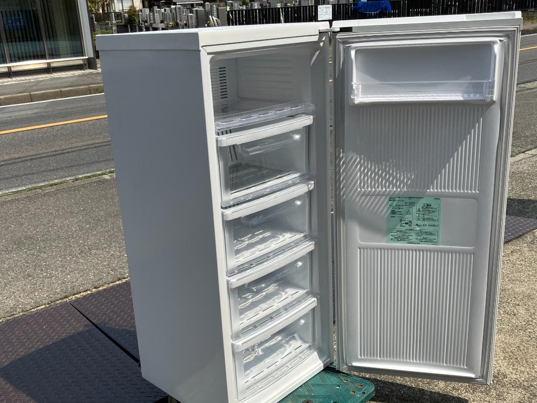 愛知岐阜/送料込★三菱電機 121L冷凍庫 MF-U12N-W　2010年製