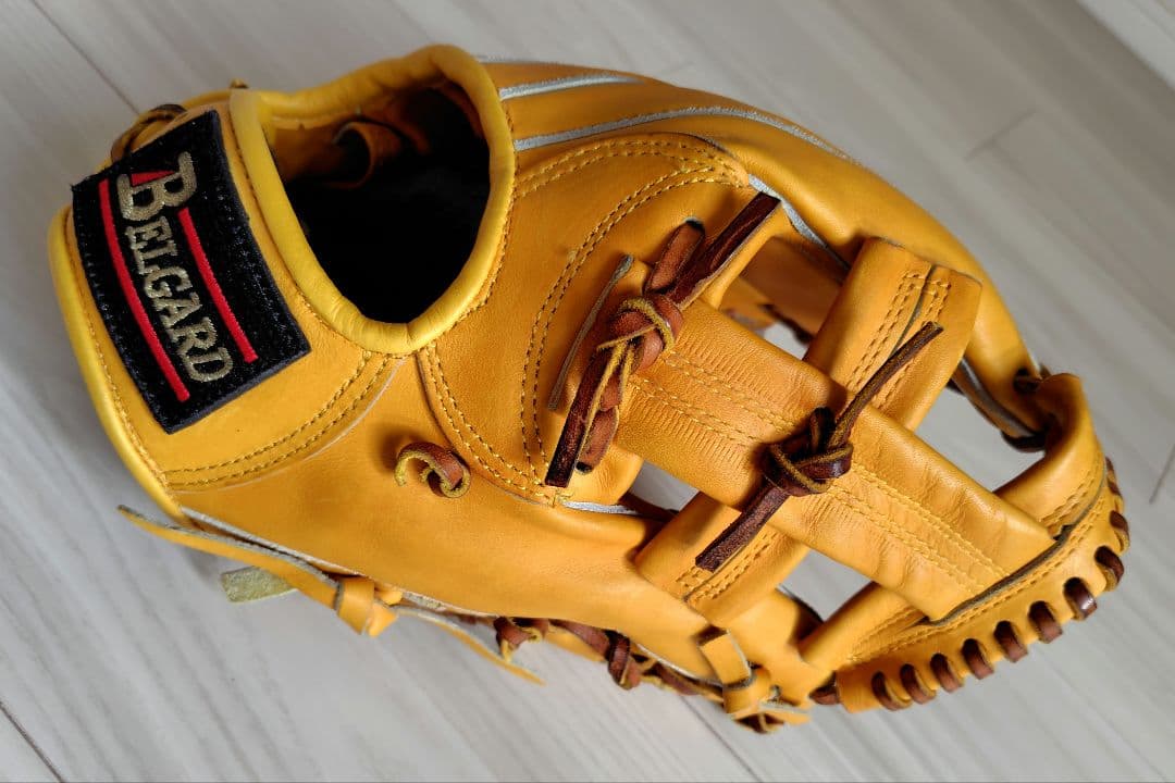 【美品】BELGARD ATOMS 硬式グローブ　内野　ベルガード 野球
