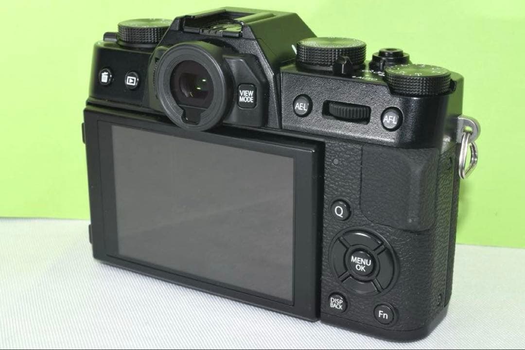 FUJIFILM X-T10 ☆送料無料☆