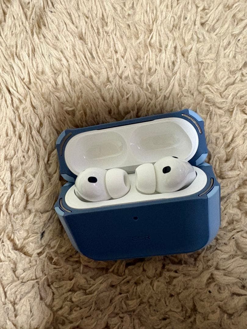 AirPods Pro 3 本体 ESRケース付き