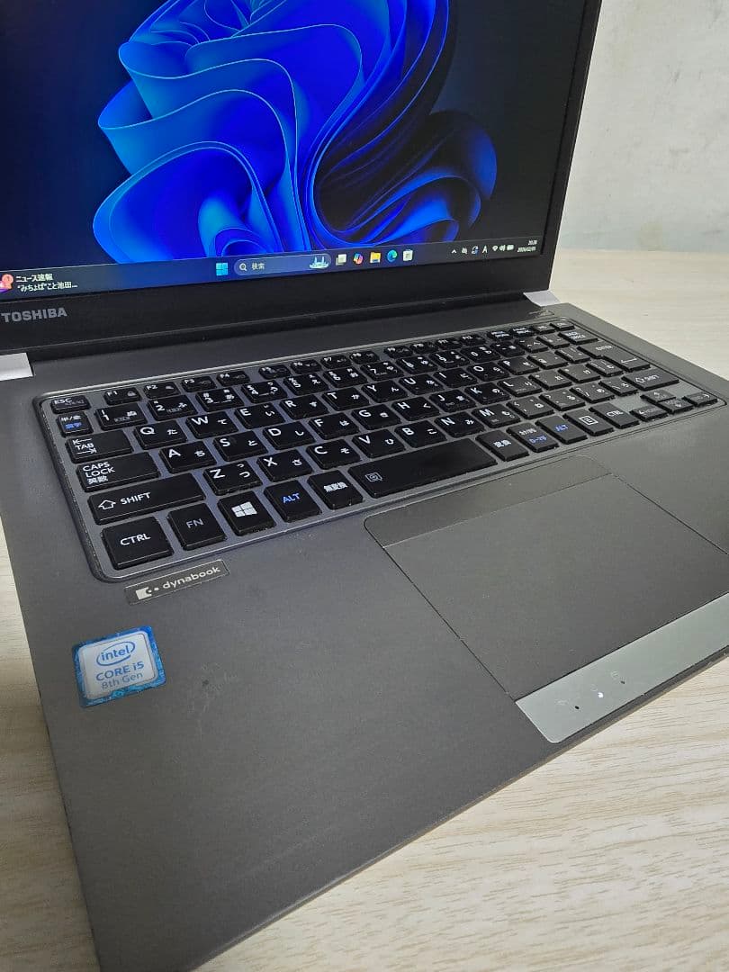 DynaBook R63 CORE i5 8GB SSD256GB フルHD