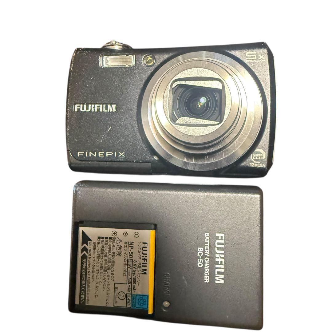 ★FUJIFILM 富士フイルム FinePix F100fdデジタルカメラ