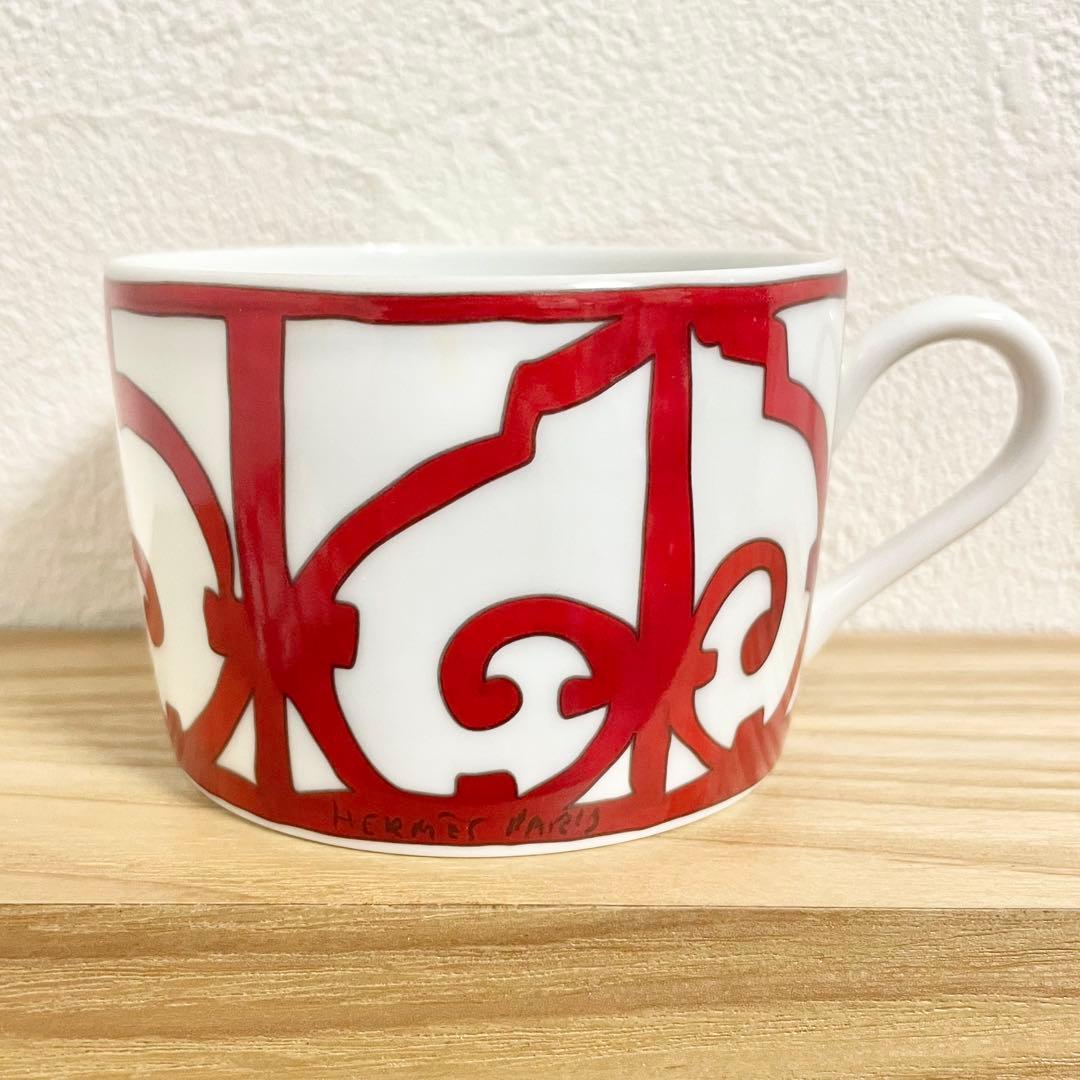 HERMES エルメス ガダルキヴィール スクエアプレート + マグカップ 赤色