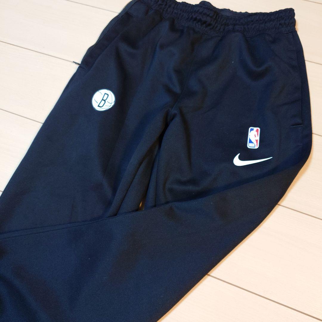 Nike Brooklyn Nets パーカーとパンツセット