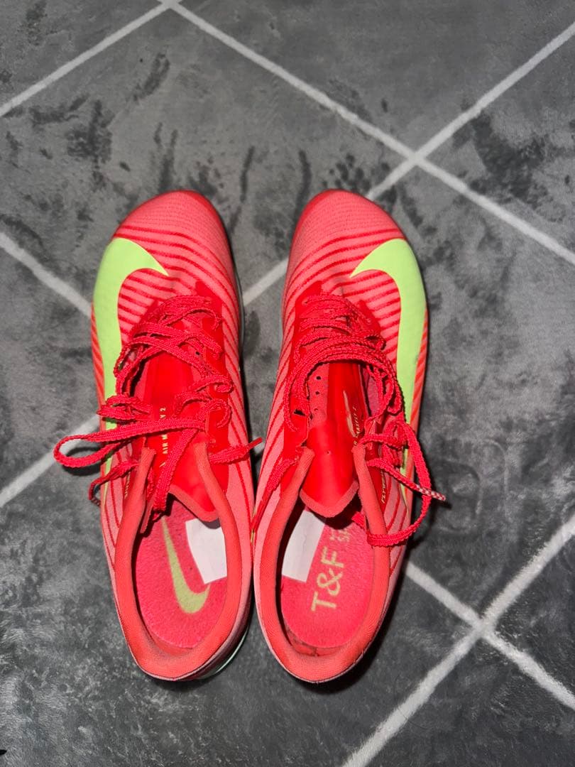 Nikeマックスフライ2