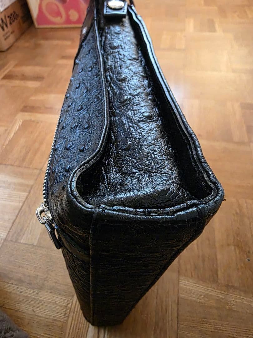 サマンサキングズ　オーストリッチ型押　ミニバッグ