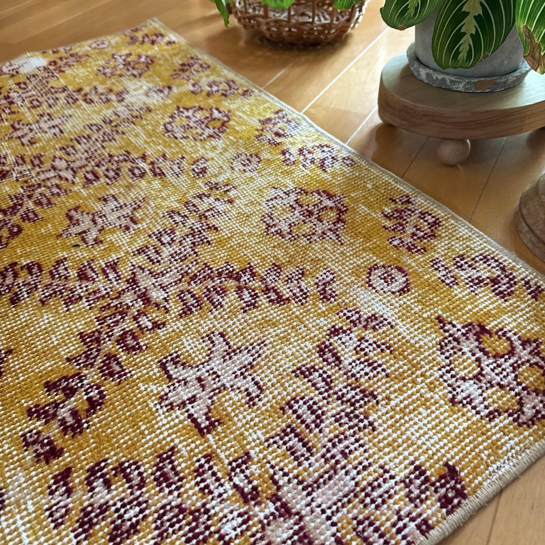 41.5×83マスタードイエロー×エンジ　トルコヴィンテージラグ