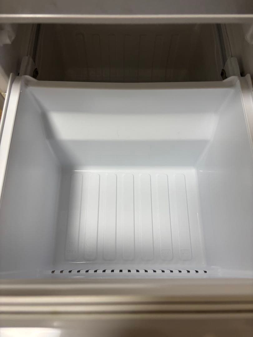 【〜7/31割引中】三菱ノンフロン冷凍冷蔵庫MR-P17X-S形 168L