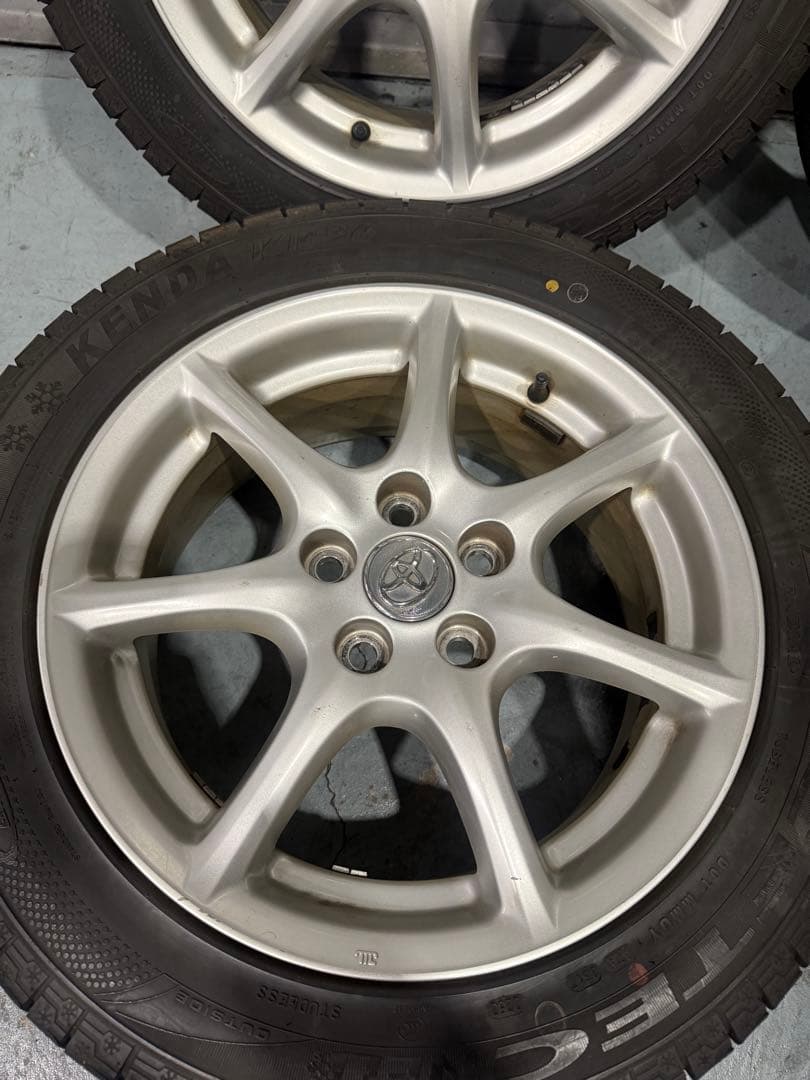 トヨタ　エスティマ　純正アルミホイール　17インチ　スタッドレス付き