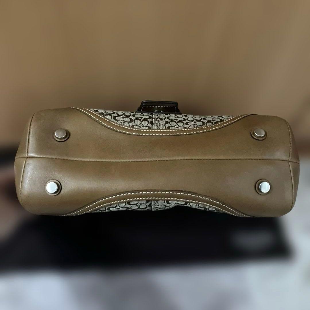 COACH ミニシグネチャー　ハンドバッグ