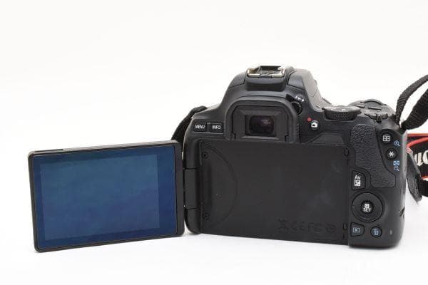 【美品】キャノン Canon EOS Kiss x10 レンズキット SDカード