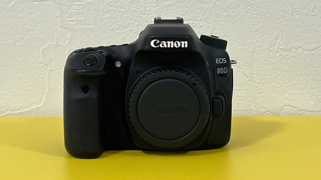 【美品】Canon EOS 80D デジタル一眼レフカメラ【値引き】