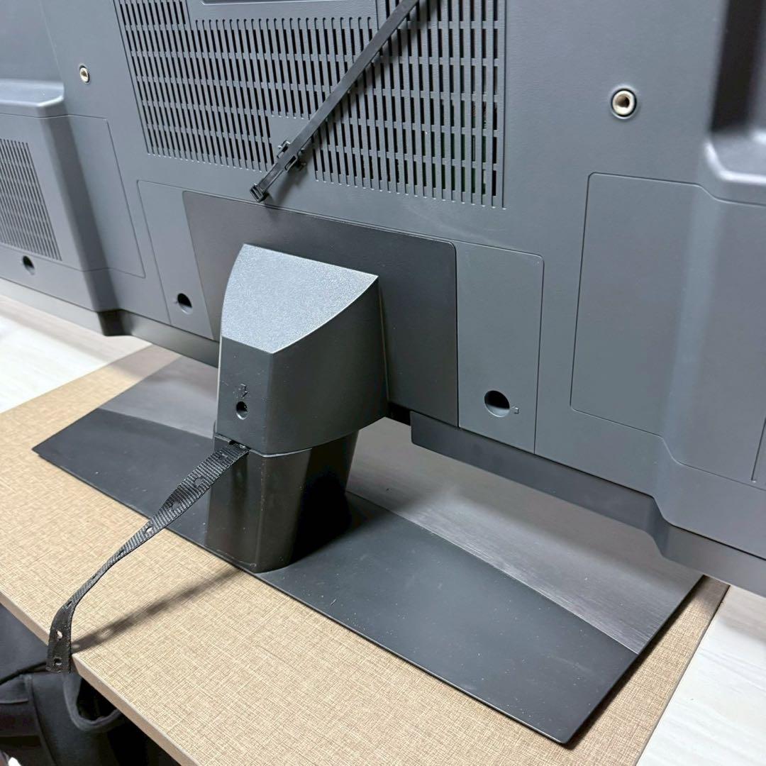 AQUOS 4T-C60DN1 液晶テレビ 60インチ　REGZAパナソニック